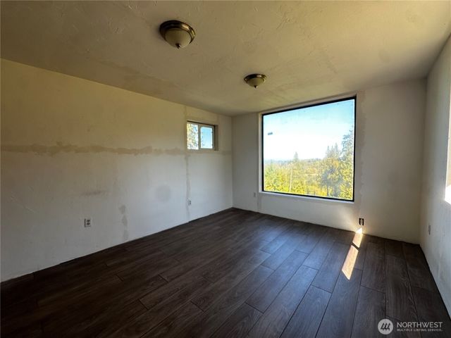 644 Crescent Bay Lane, Port Angeles, WA 98363