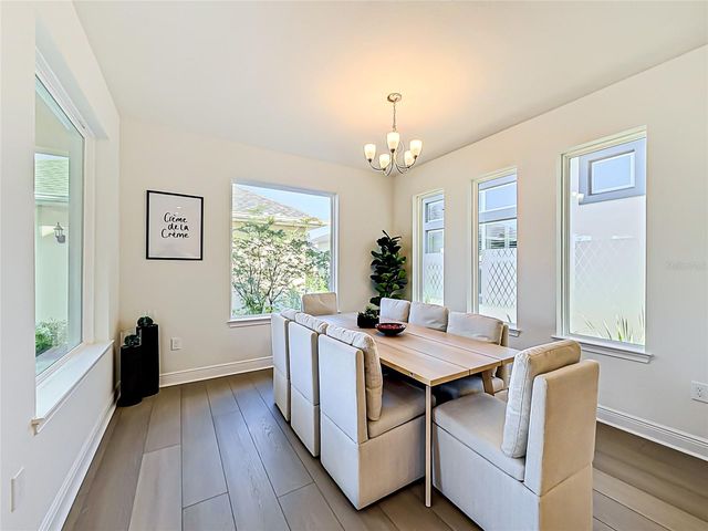 9985 GOBAT ALLEY, Orlando, FL 32827