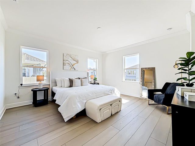 9985 GOBAT ALLEY, Orlando, FL 32827