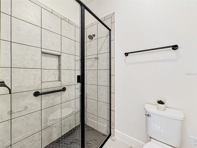 9985 GOBAT ALLEY, Orlando, FL 32827