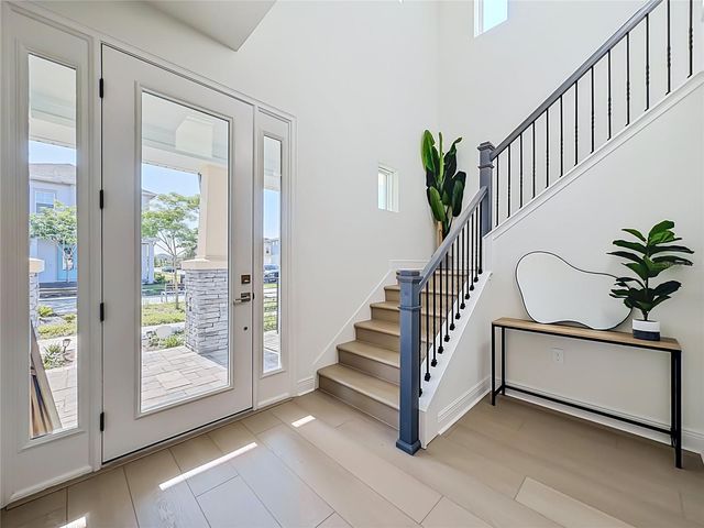 9985 GOBAT ALLEY, Orlando, FL 32827