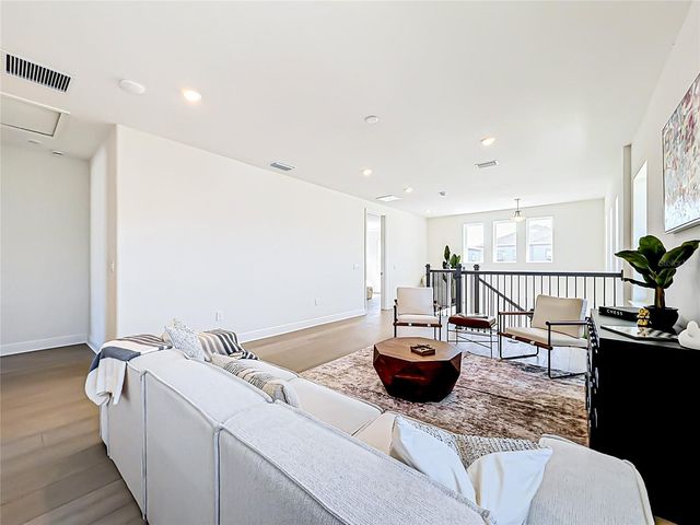 9985 GOBAT ALLEY, Orlando, FL 32827