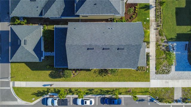 9985 GOBAT ALLEY, Orlando, FL 32827