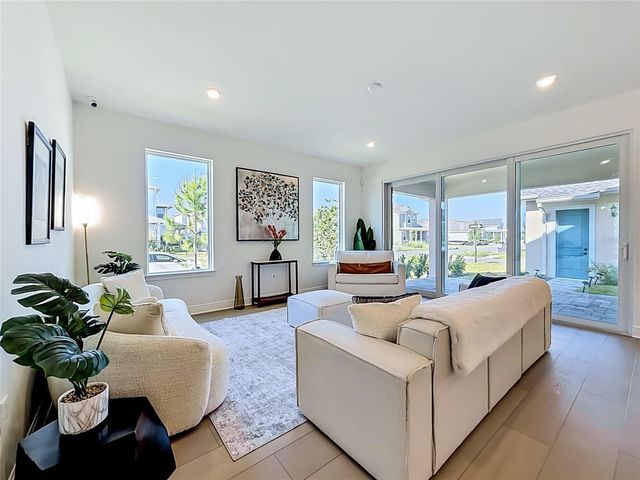 9985 GOBAT ALLEY, Orlando, FL 32827