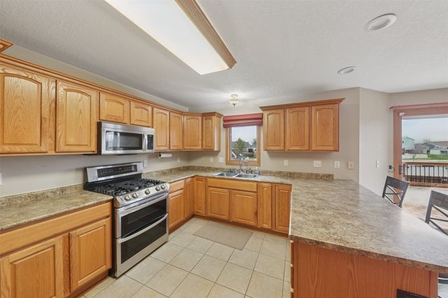 1820 3rd Avenue SE, Altoona, IA 50009