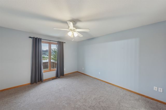 1820 3rd Avenue SE, Altoona, IA 50009