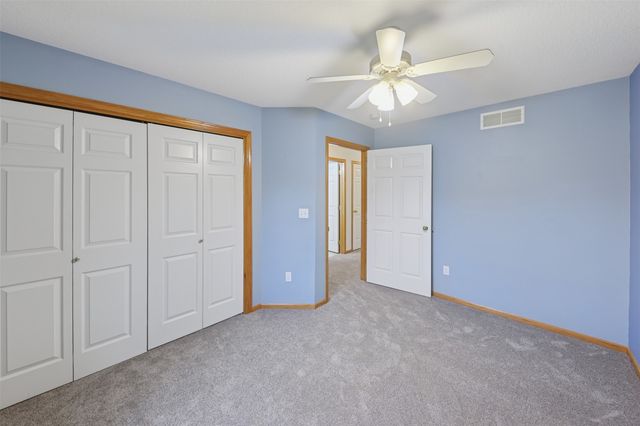 1820 3rd Avenue SE, Altoona, IA 50009