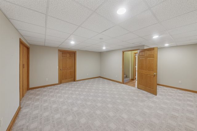 1820 3rd Avenue SE, Altoona, IA 50009