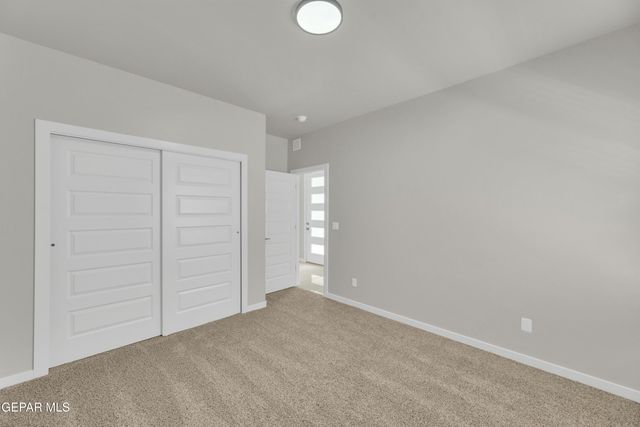 12633 MIDDLESBROUGH Avenue, Horizon City, TX 79928