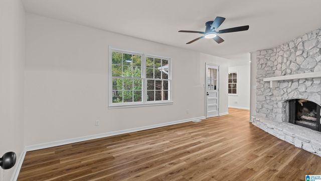 820 SUNDALE DRIVE, Birmingham, AL 35235