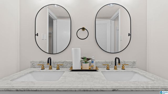 820 SUNDALE DRIVE, Birmingham, AL 35235