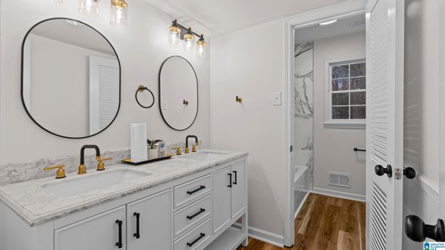 820 SUNDALE DRIVE, Birmingham, AL 35235