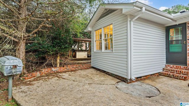 820 SUNDALE DRIVE, Birmingham, AL 35235