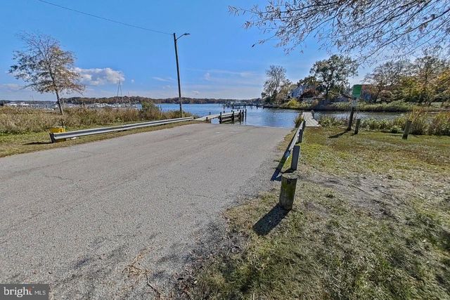 1634 ELKRIDGE DR, Edgewater, MD 21037