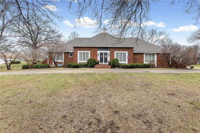 11222 Holly Street, Kansas City, MO 64114