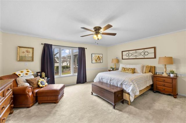 11222 Holly Street, Kansas City, MO 64114