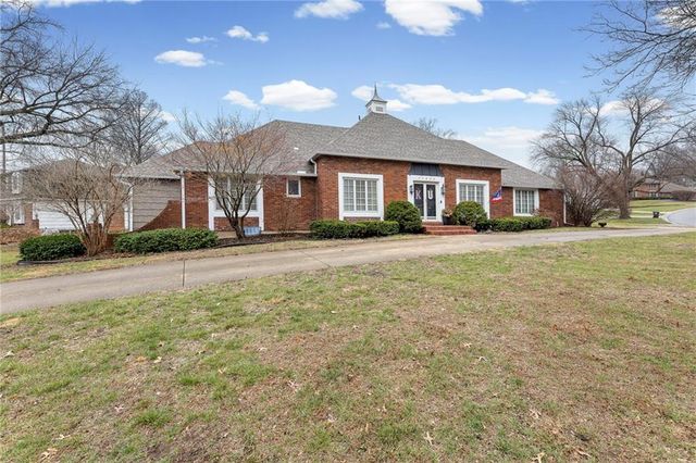 11222 Holly Street, Kansas City, MO 64114