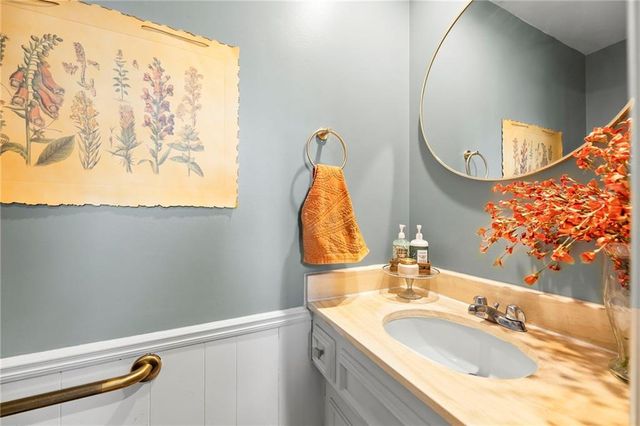 11222 Holly Street, Kansas City, MO 64114