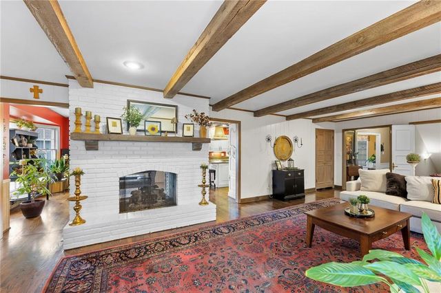 11222 Holly Street, Kansas City, MO 64114