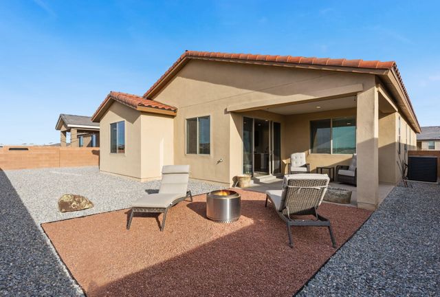 3233 Martuni Street SE, Rio Rancho, NM 87124