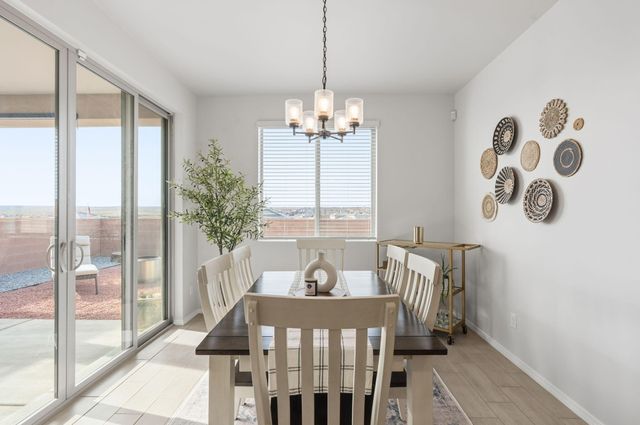 3233 Martuni Street SE, Rio Rancho, NM 87124