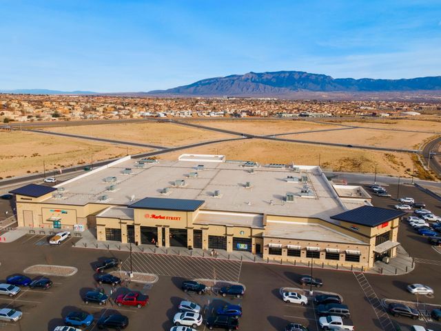 3233 Martuni Street SE, Rio Rancho, NM 87124