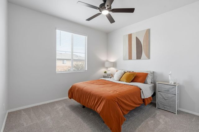 3233 Martuni Street SE, Rio Rancho, NM 87124