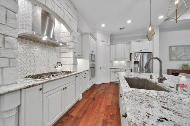 31437 Longwood Park Lane, Spring, TX 77386