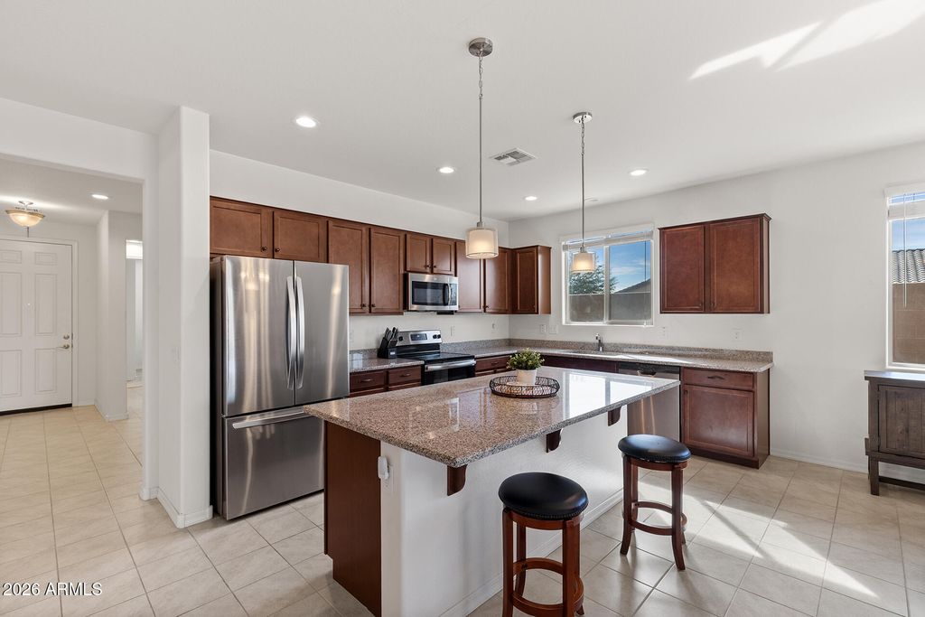 11818 N 162ND Lane, Surprise, AZ 85379 — photo 4