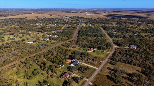 32002 Amberjack Drive, Richwood, TX 77515