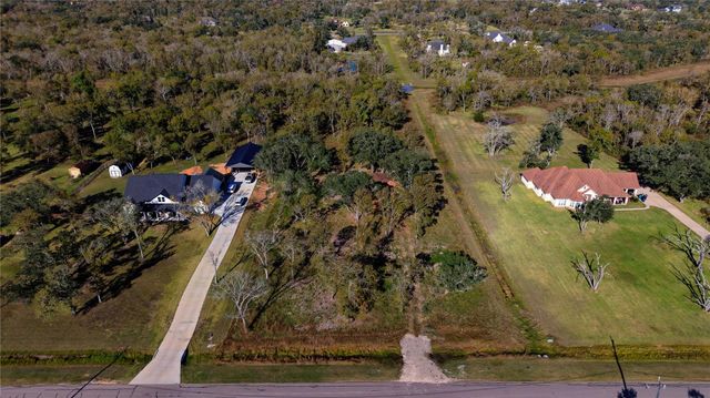 32002 Amberjack Drive, Richwood, TX 77515