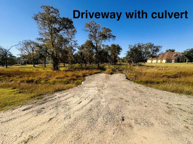 32002 Amberjack Drive, Richwood, TX 77515