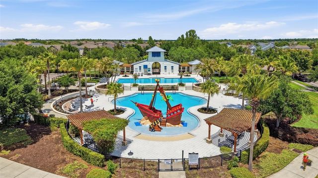 5703 VILLAGE CENTER DRIVE, Lithia, FL 33547
