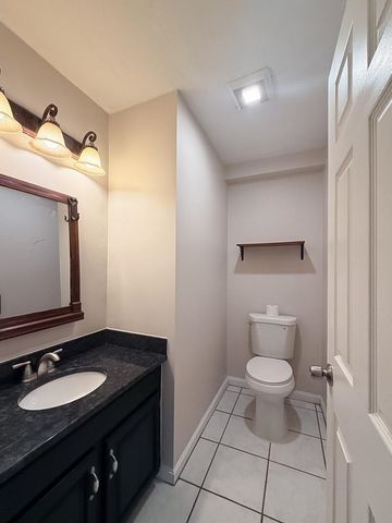 16 Stillwater Drive, Nashua, NH 03062