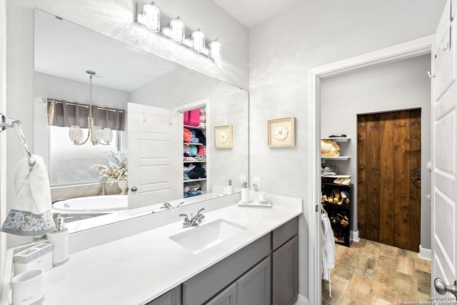 14186 shetland, San Antonio, TX 78254