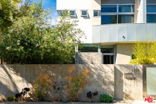 1217 Cabrillo Avenue, Venice, CA 90291