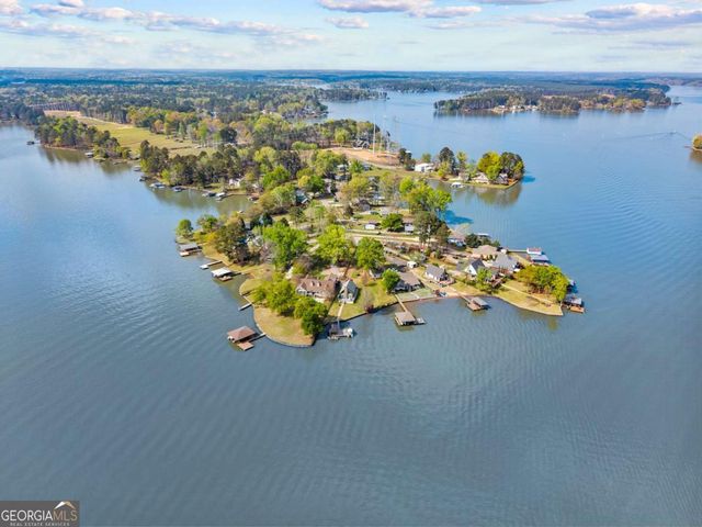 182 Spurgeon Drive SE, Milledgeville, GA 31061