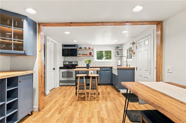 7 White Pine Drive, Cumberland, RI 02864