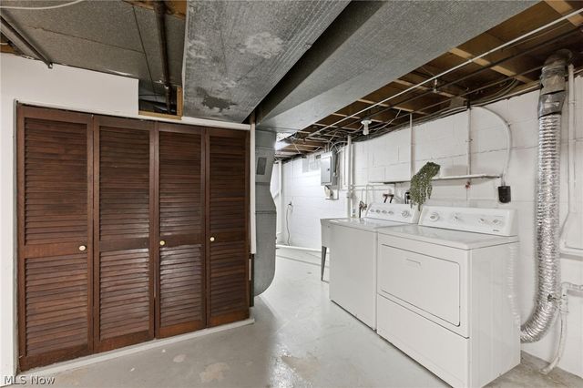 29595 Westminster Drive, North Olmsted, OH 44070