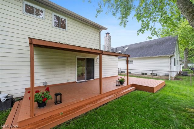 29595 Westminster Drive, North Olmsted, OH 44070