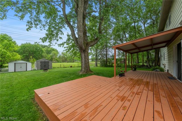 29595 Westminster Drive, North Olmsted, OH 44070