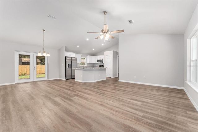 3 PINE COURT LANE, Ocala, FL 34472