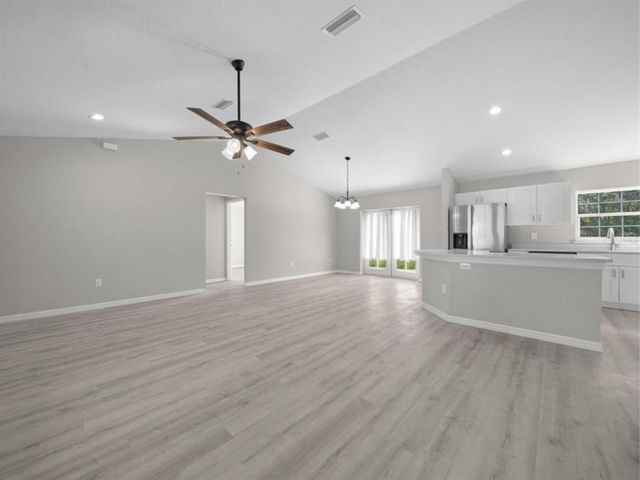 3 PINE COURT LANE, Ocala, FL 34472