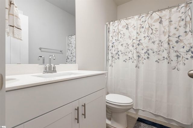 109 Allenby Lane, Simpsonville, SC 29680