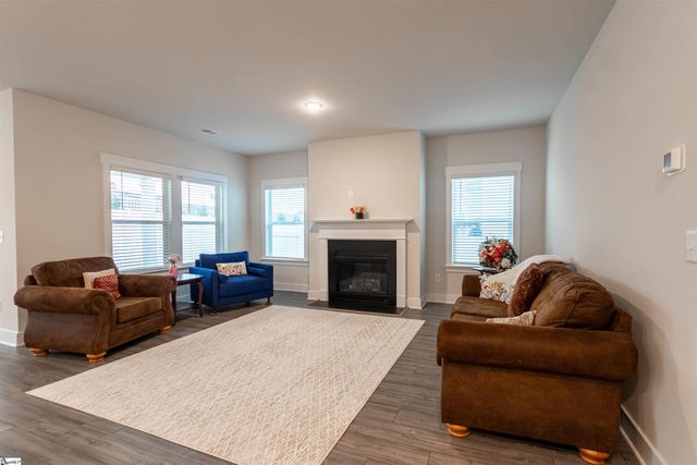 109 Allenby Lane, Simpsonville, SC 29680