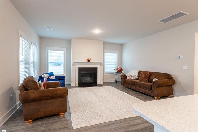 109 Allenby Lane, Simpsonville, SC 29680