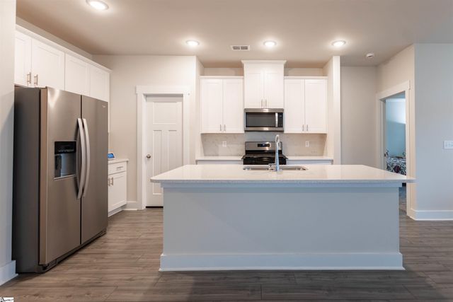 109 Allenby Lane, Simpsonville, SC 29680