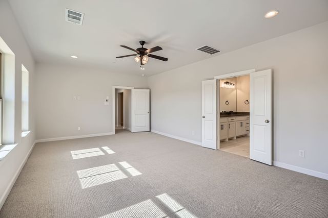 3505 Kings Court Drive, Lewisville, TX 75056