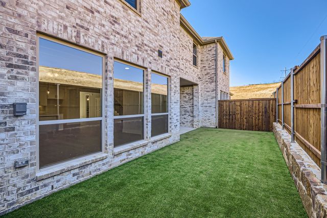 3505 Kings Court Drive, Lewisville, TX 75056