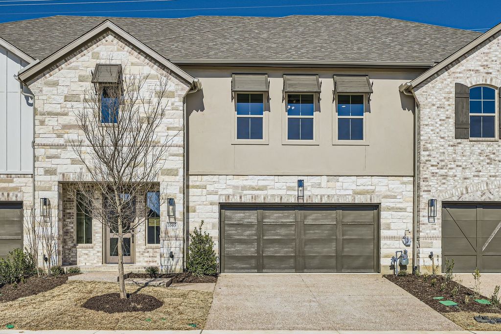 3505 Kings Court Drive, Lewisville, TX 75056